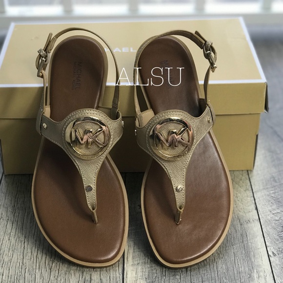 Michael Kors Aubrey Charm Thong Metallic Pale Gold - Picture 4 of 7